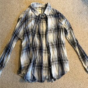 American Eagle Outfitters Blue Plaid Long Sleeve Shirt